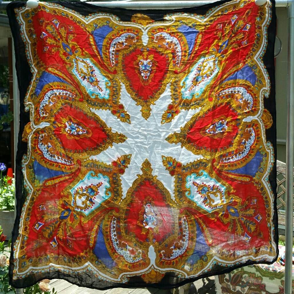 Vintage Beautiful Head Scarf
